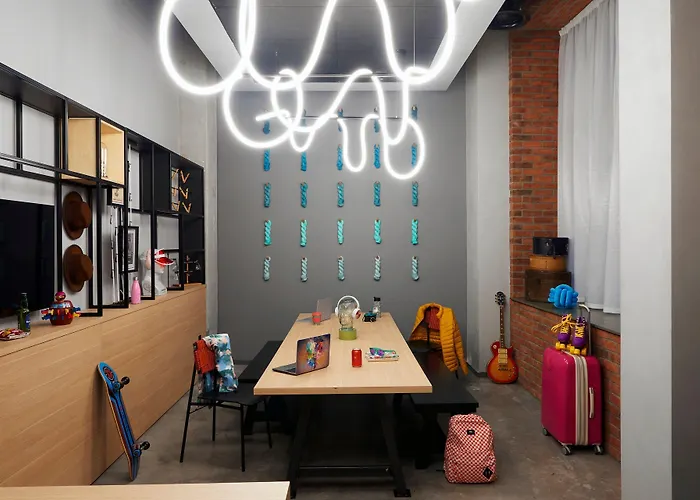 Moxy Manchester City Centre